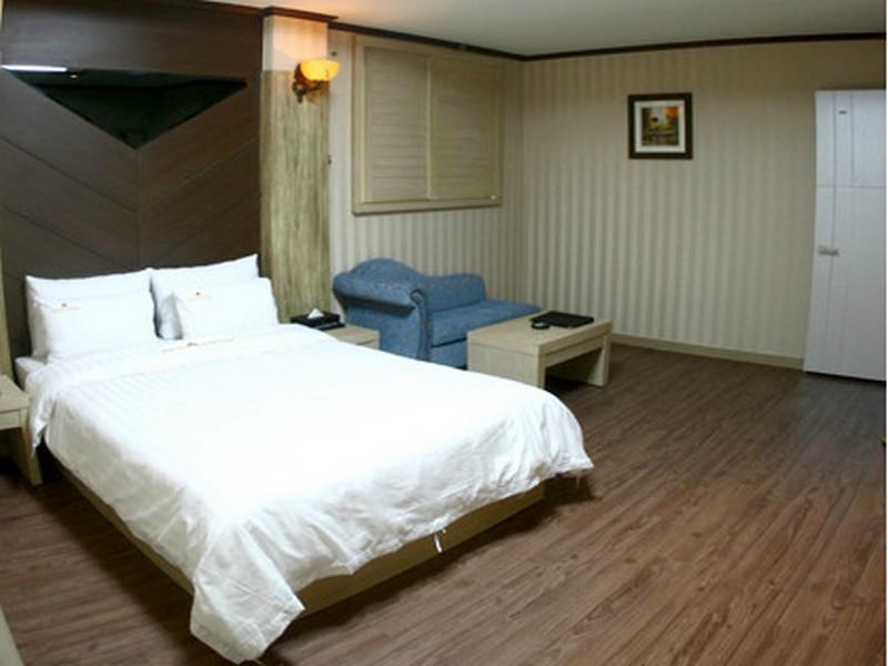 Metro Pol Tourist Hotel Pyeongtaek Zewnętrze zdjęcie