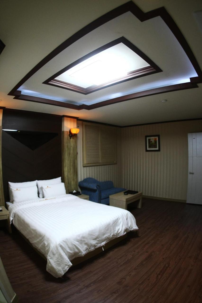 Metro Pol Tourist Hotel Pyeongtaek Pokój zdjęcie
