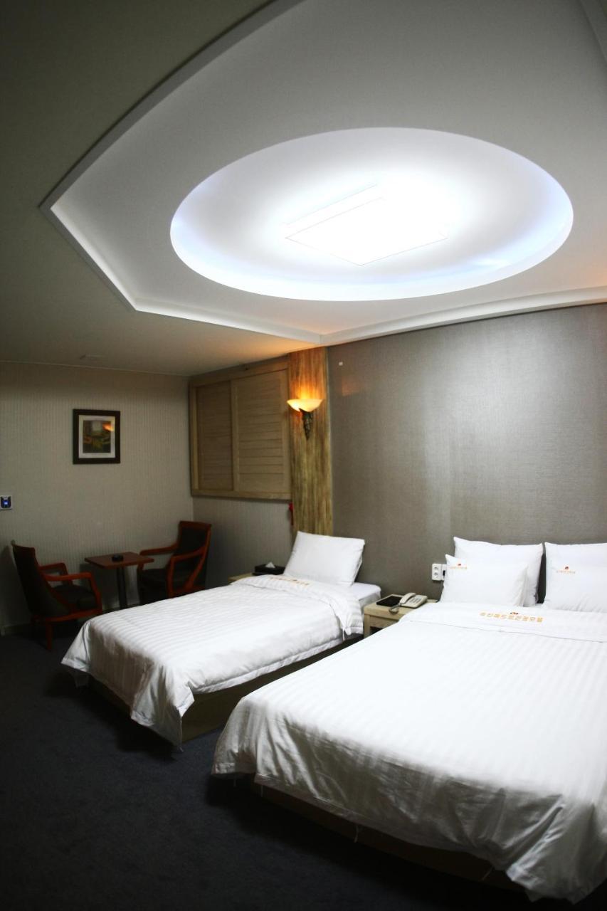 Metro Pol Tourist Hotel Pyeongtaek Pokój zdjęcie