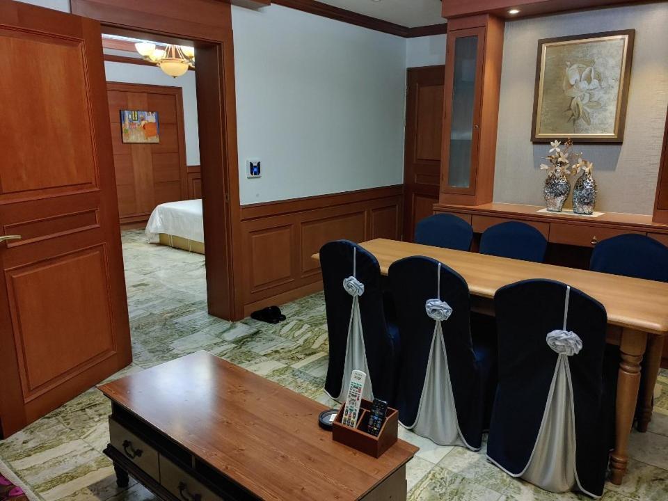 Metro Pol Tourist Hotel Pyeongtaek Zewnętrze zdjęcie
